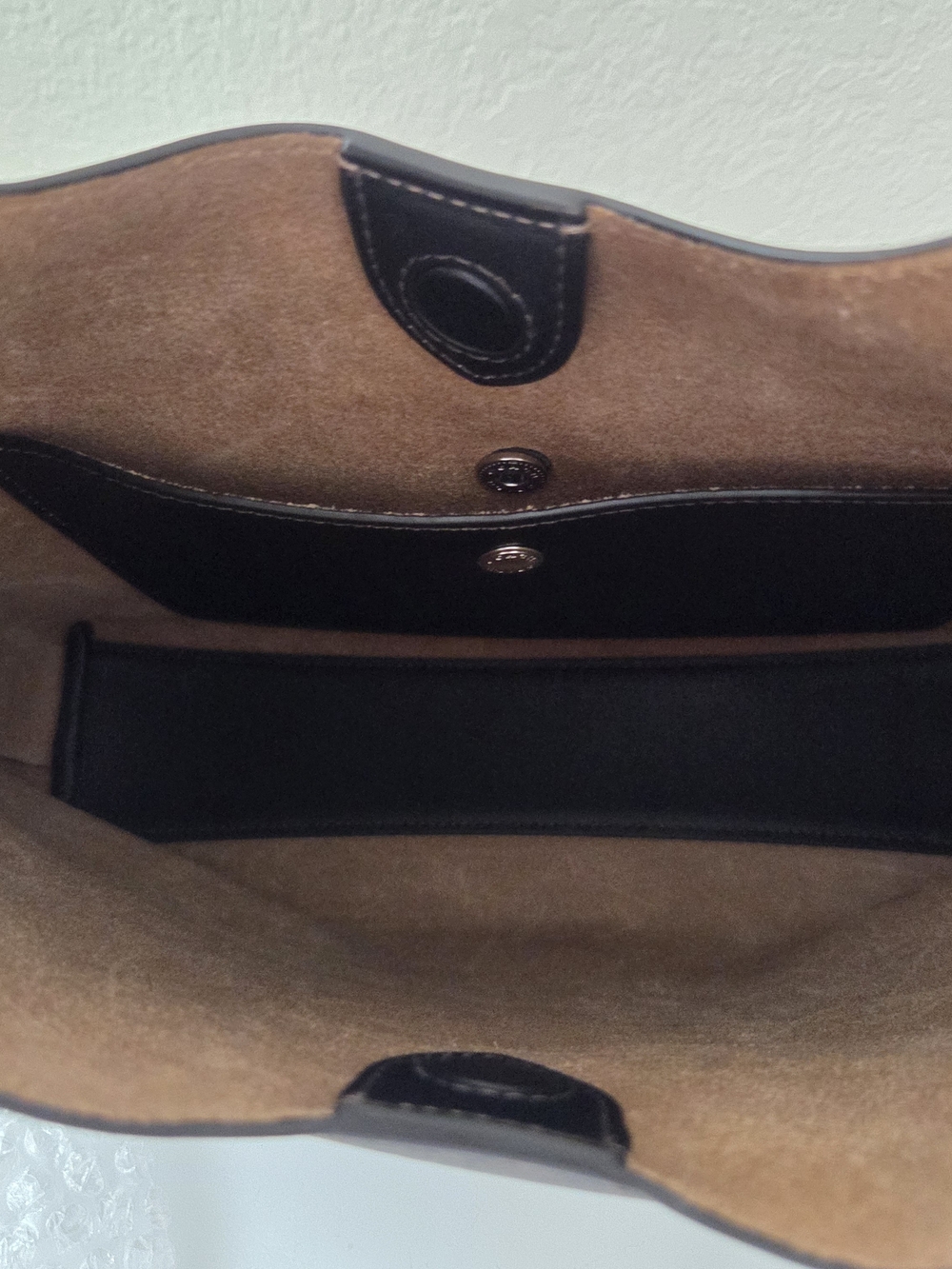 Coach Brooklyn Hobo Bag 28 In Loved Leather - Picture 10 of 15